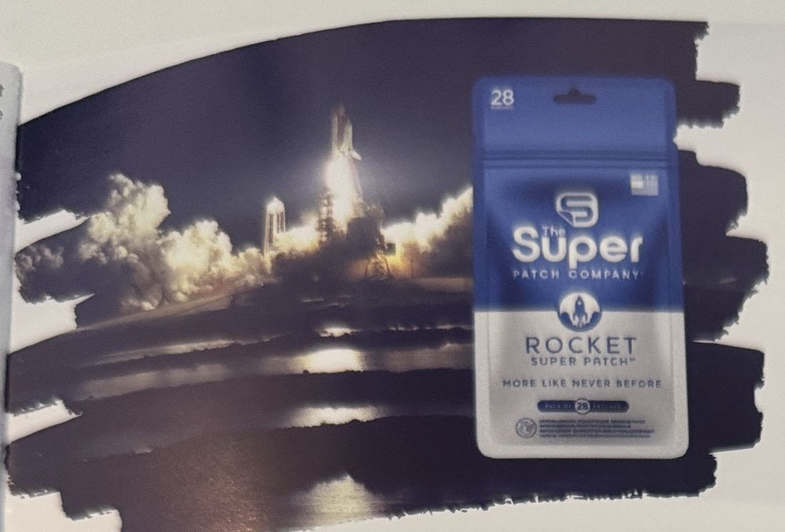 Rocket-Packung vor einem Raketenstart bei Nacht